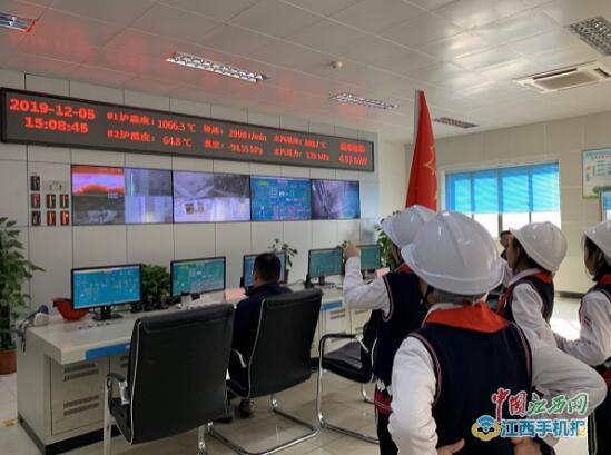 新余市明志小學(xué)組織學(xué)生參觀垃圾處理廠 一場(chǎng)生動(dòng)的環(huán)保教育實(shí)踐